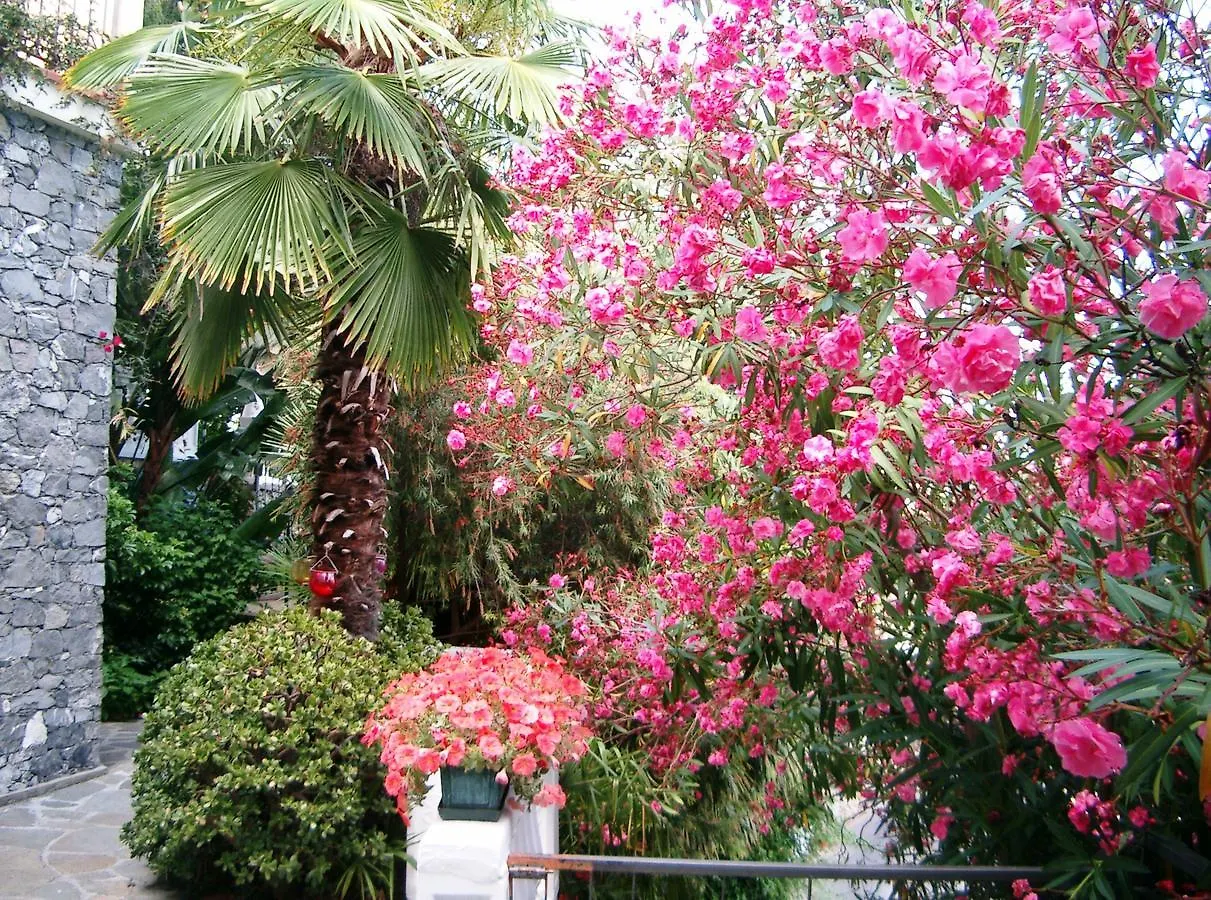 Hotel Ca' Ligure Pietra Ligure Italy