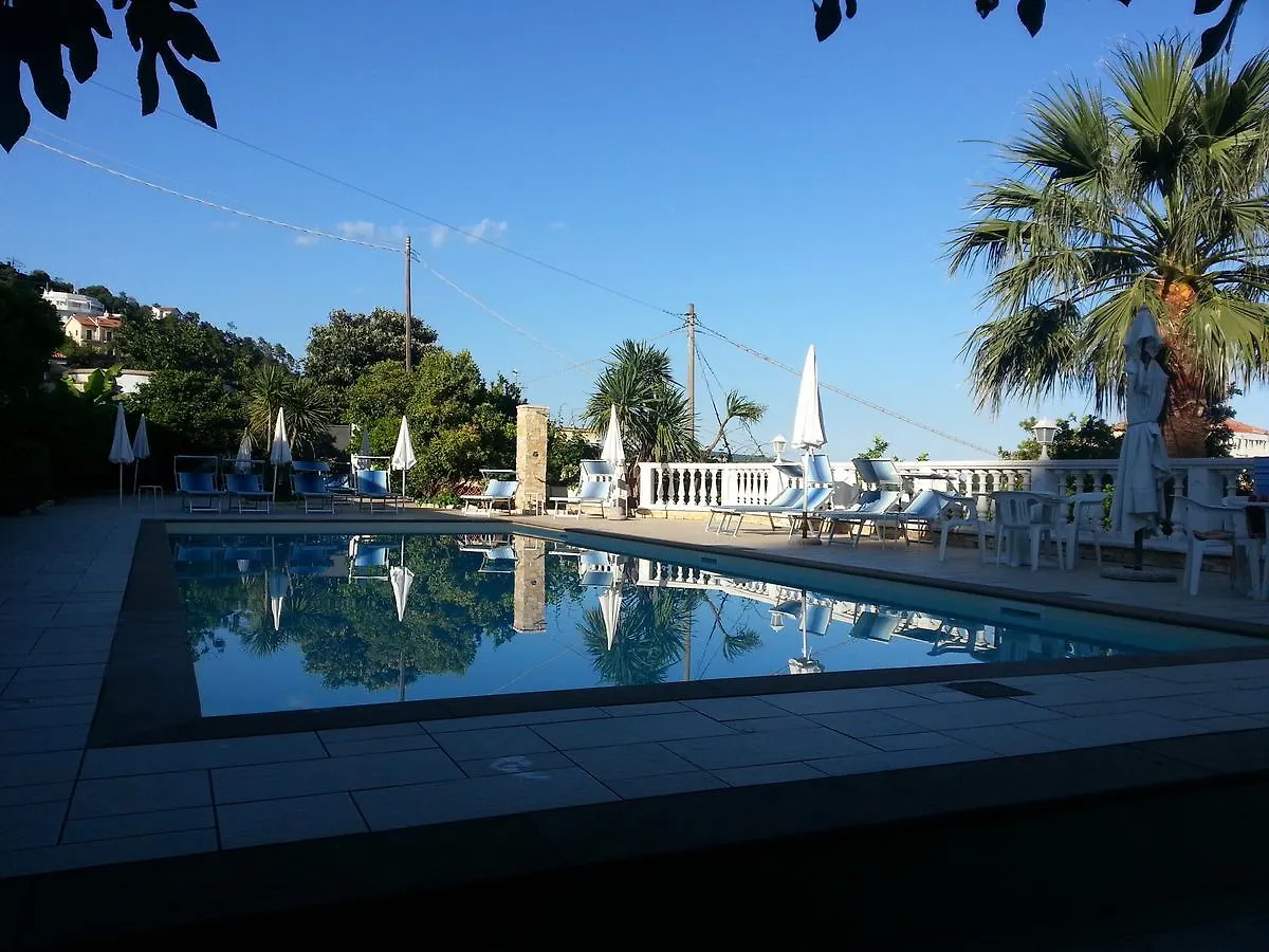 Hotel Ca' Ligure Pietra Ligure 0*,
