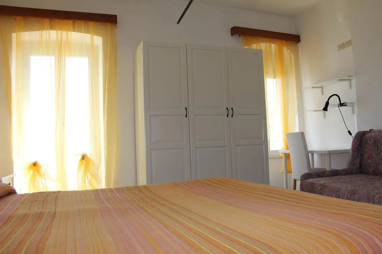 Hotel Ca' Ligure Pietra Ligure 0*,